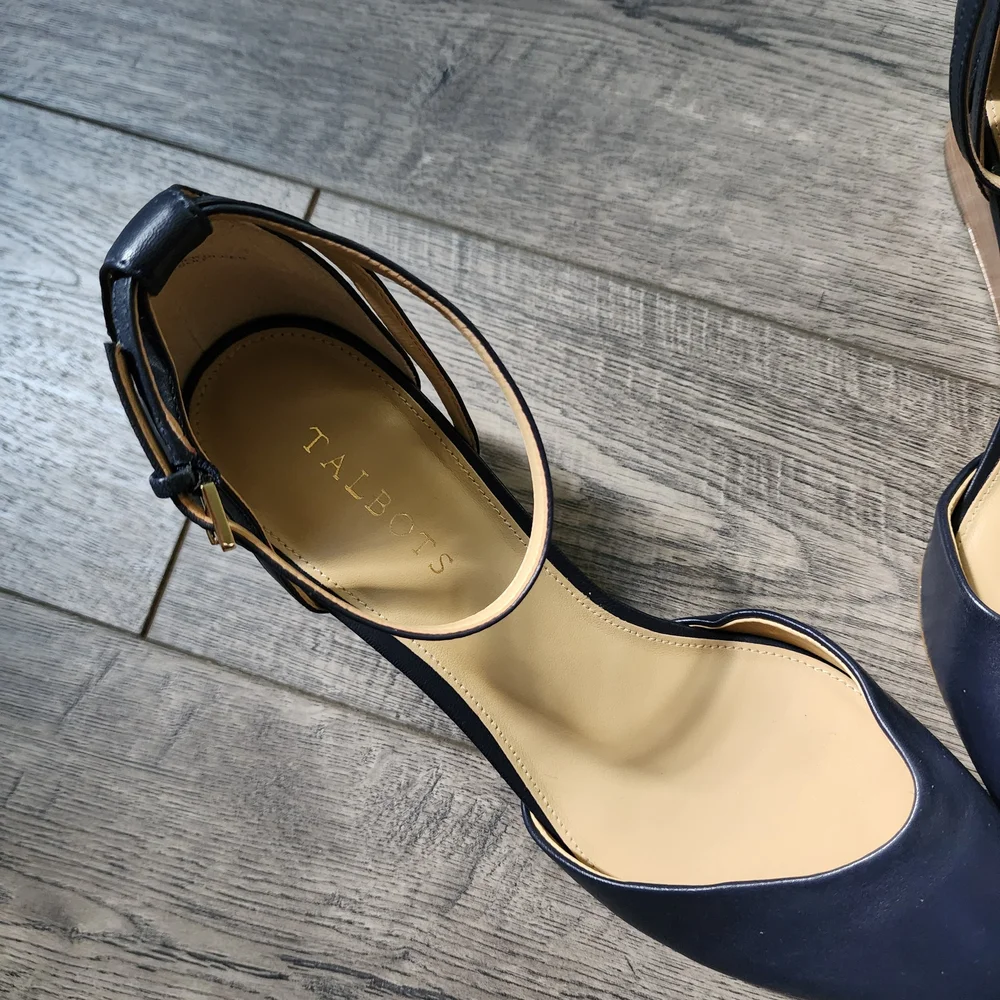 Talbots Women's Laney D'Orsay Navy Soft Nappa Wedge Almond Toe, Size 11M - Picture 10 of 11